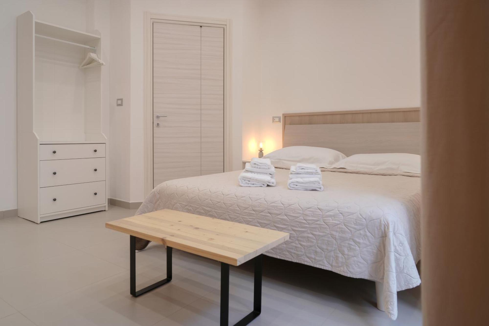 B&B Gasparrini Rooms Naples Exterior photo